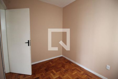 Quarto 2 de apartamento para alugar com 2 quartos, 60m² em Marechal Rondon, Canoas