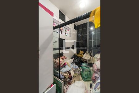 Banheiro da Suíte de casa à venda com 3 quartos, 120m² em Olaria, Rio de Janeiro