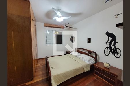 Casa de condomínio à venda com 192m², 4 quartos e 4 vagasSuíte 01