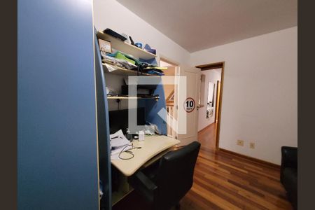 Casa de condomínio à venda com 192m², 4 quartos e 4 vagasQuarto 01