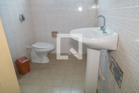 Banheiro da Suíte 1 de casa à venda com 3 quartos, 94m² em Água Rasa, São Paulo