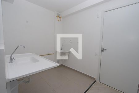 Cozinha de apartamento para alugar com 2 quartos, 37m² em Jardim Adutora, São Paulo