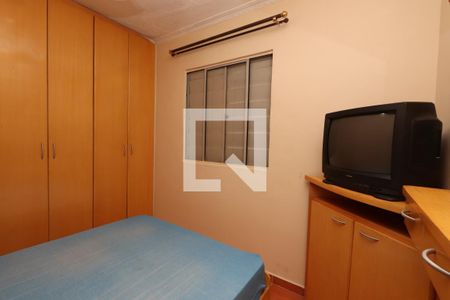 Quarto 1 de apartamento para alugar com 2 quartos, 44m² em Jd S Teresinha, São Paulo