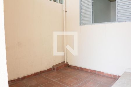 Área comum de casa para alugar com 2 quartos, 50m² em Jardim Bonfiglioli, São Paulo