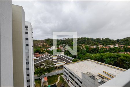 Sala de apartamento para alugar com 3 quartos, 90m² em Maria Paula, Niterói