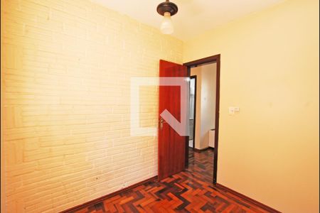 Quarto 1 de apartamento à venda com 2 quartos, 42m² em Menino Deus, Porto Alegre