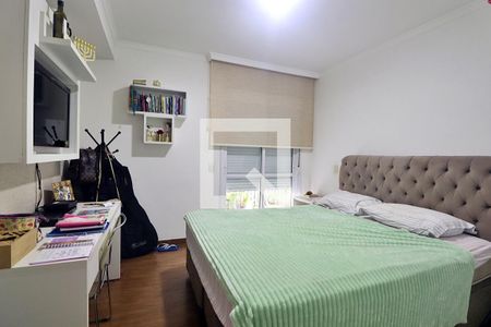 Apartamento à venda com 144m², 3 quartos e 2 vagasQuarto 2 - Suíte 2