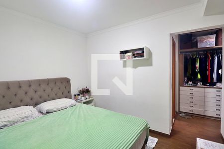 Apartamento à venda com 144m², 3 quartos e 2 vagasQuarto 2 - Suíte 2