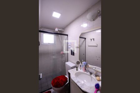 Apartamento à venda com 75m², 3 quartos e 2 vagas Apartamento à venda com 75m², 3 quartos e 2 vagasBanheiro do Quarto 1