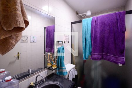 Apartamento à venda com 75m², 3 quartos e 2 vagas Apartamento à venda com 75m², 3 quartos e 2 vagasBanheiro Social