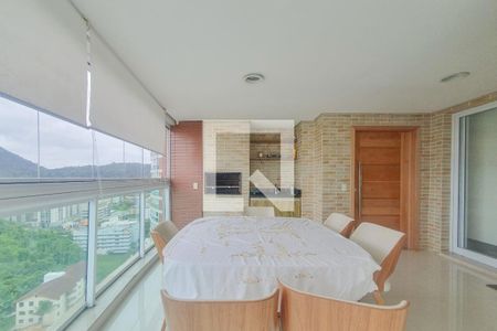 Apartamento para alugar com 158m², 3 quartos e 2 vagas