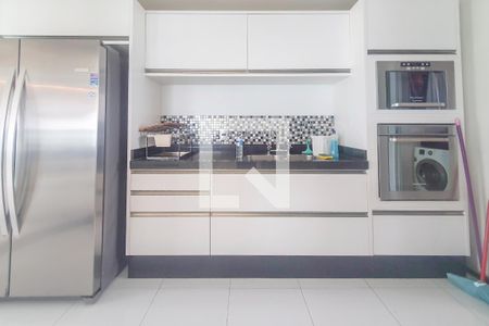 Apartamento para alugar com 158m², 3 quartos e 2 vagas