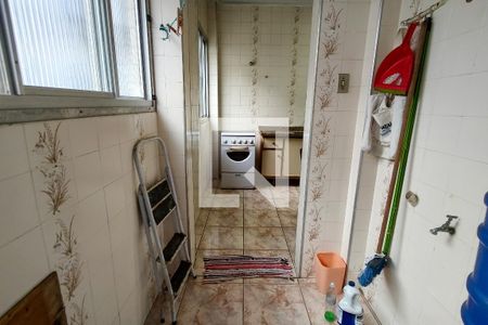 Cozinha de apartamento para alugar com 2 quartos, 90m² em Guilhermina, Praia Grande