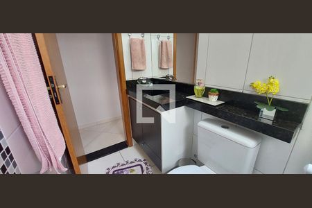 Apartamento à venda com 168m², 3 quartos e 2 vagasBanheiro 