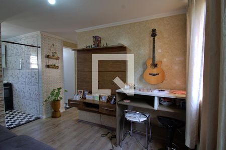 Sala  de apartamento à venda com 2 quartos, 47m² em Jardim Mirna, Taboão da Serra