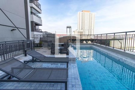 Studio para alugar com 25m², 1 quarto e sem vaga Studio para alugar com 25m², 1 quarto e sem vagaÁrea comum - Piscina