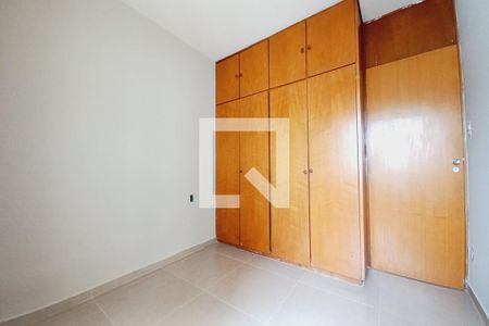 Quarto de apartamento à venda com 1 quarto, 40m² em Vila Lídia, Campinas