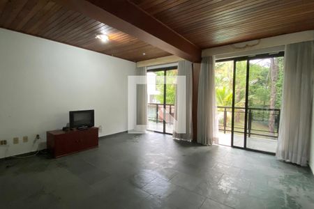 Sala de TV de casa de condomínio à venda com 4 quartos, 535m² em Alphaville, Santana de Parnaíba