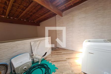 Casa à venda com 265m², 3 quartos e 2 vagasÁrea de Serviço