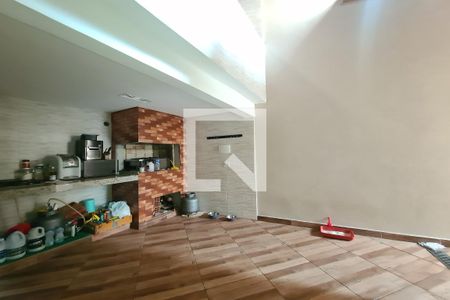 Casa à venda com 265m², 3 quartos e 2 vagascozinha  2