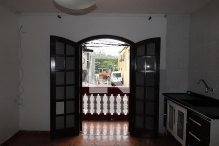 Sala/Cozinha de casa para alugar com 1 quarto, 53m² em Jardim Nova Tereza, São Paulo