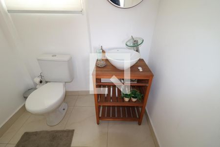 Casa para alugar com 400m², 2 quartos e 2 vagasBanheiro 4