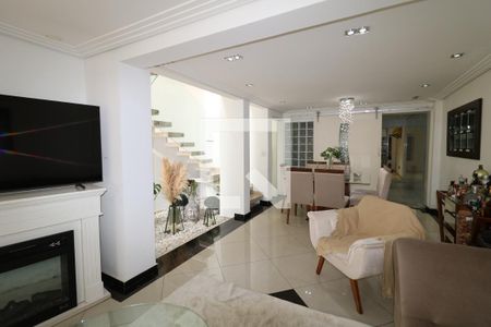 Sala de casa para alugar com 2 quartos, 400m² em Parque Edu Chaves, São Paulo