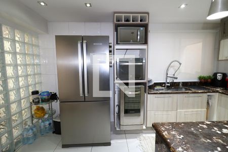 Casa para alugar com 400m², 2 quartos e 2 vagasCozinha