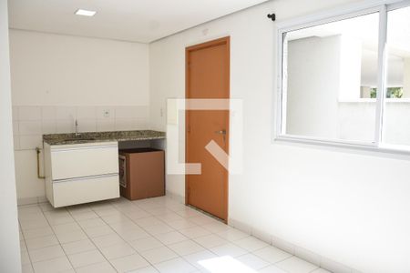 Apartamento para alugar com 40m², 1 quarto e 1 vagaSala / Cozinha 
