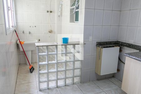 Apartamento à venda com 78m², 3 quartos e 2 vagas Apartamento à venda com 78m², 3 quartos e 2 vagasCozinha e Área de Serviço