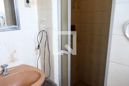 Casa à venda com 300m², 3 quartos e 3 vagas Casa à venda com 300m², 3 quartos e 3 vagasBanheiro