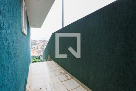 Casa para alugar com 230m², 4 quartos e 2 vagasCorredor externo