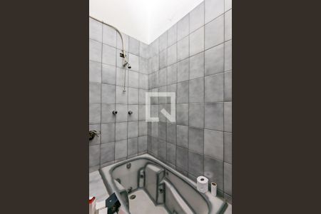 Casa para alugar com 205m², 3 quartos e 2 vagasBanheiro da suíte 2