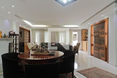 Sala de casa à venda com 4 quartos, 338m² em City América, São Paulo