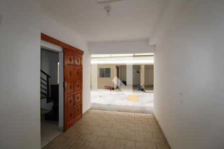 Casa de condomínio para alugar com 75m², 2 quartos e 1 vagaGaragem