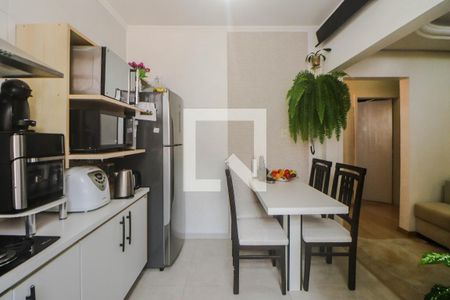 Apartamento à venda com 86m², 4 quartos e 1 vagaCozinha e Área de Serviço