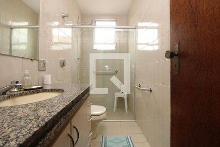 Apartamento à venda com 140m², 3 quartos e 2 vagasBanheiro 