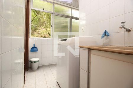 Apartamento à venda com 140m², 3 quartos e 2 vagasÁrea de serviço 