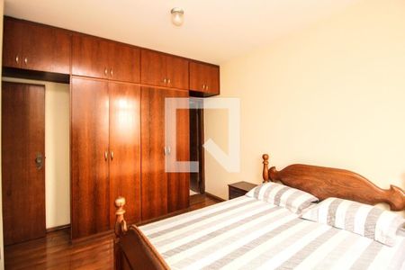 Apartamento à venda com 140m², 3 quartos e 2 vagasQuarto 