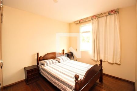 Apartamento à venda com 140m², 3 quartos e 2 vagasQuarto 