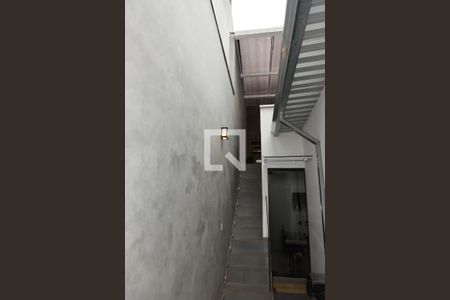 Casa à venda com 202m², 3 quartos e 2 vagasCorredor