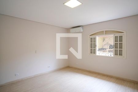 Casa à venda com 280m², 3 quartos e 2 vagasQuarto 1