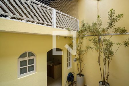 Casa à venda com 280m², 3 quartos e 2 vagasQuintal