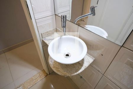 Casa à venda com 280m², 3 quartos e 2 vagasLavabo