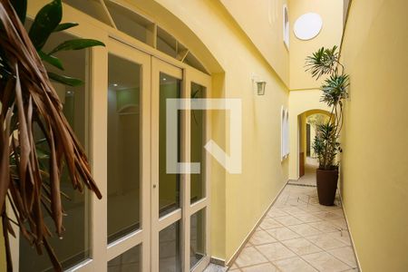 Casa à venda com 280m², 3 quartos e 2 vagasQuintal