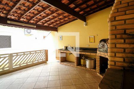 Casa à venda com 280m², 3 quartos e 2 vagasVaranda