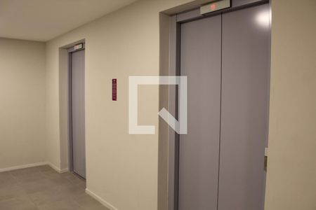 Apartamento para alugar com 40m², 2 quartos e sem vagaElevador