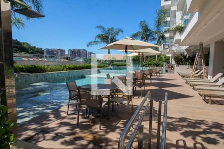 Área comum - Piscina de apartamento para alugar com 3 quartos, 100m² em Botafogo, Rio de Janeiro