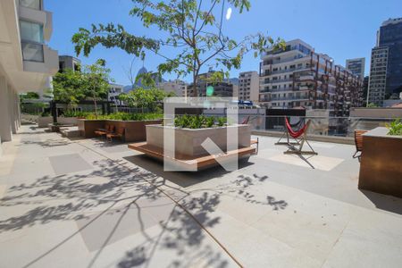 Apartamento para alugar com 100m², 3 quartos e 2 vagas Apartamento para alugar com 100m², 3 quartos e 2 vagasÁrea comum