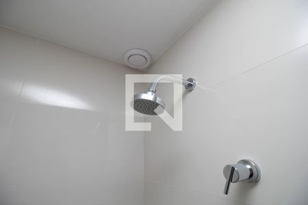 Apartamento para alugar com 100m², 3 quartos e 2 vagas Apartamento para alugar com 100m², 3 quartos e 2 vagasChuveiro